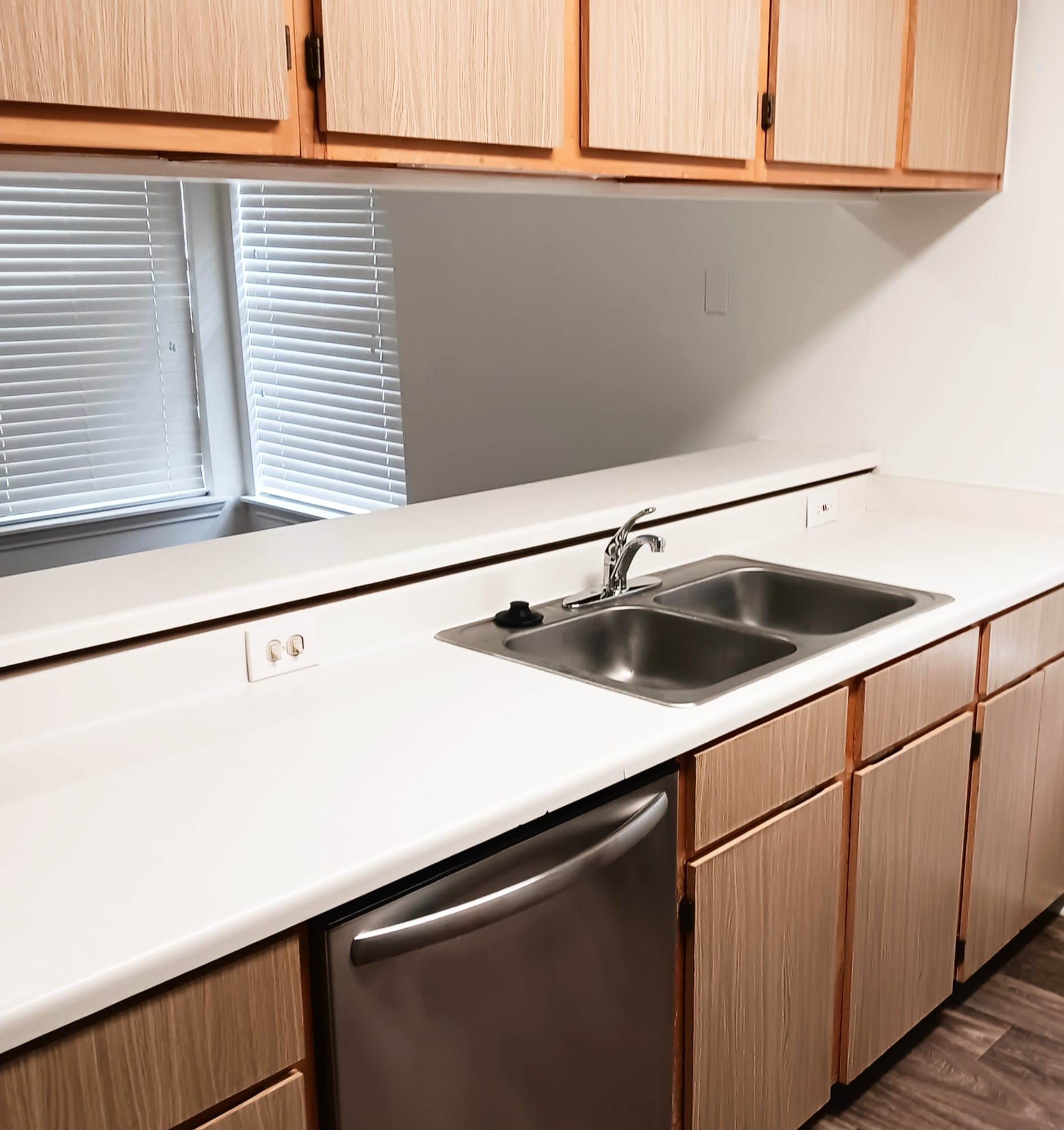 New Braunfels Apartment: 653 Loop 337