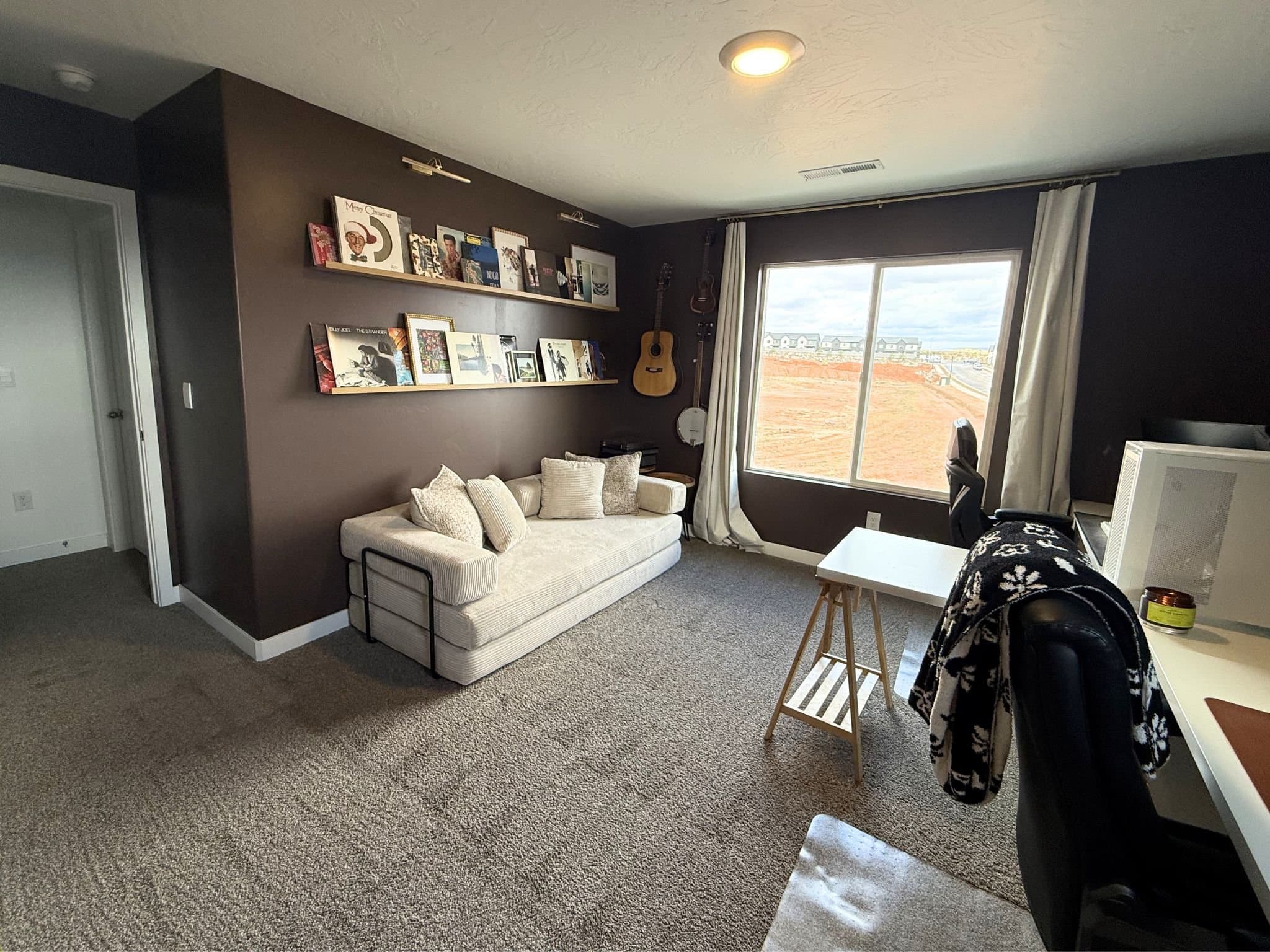 Washington Townhome: 1824 S Wolverine Way