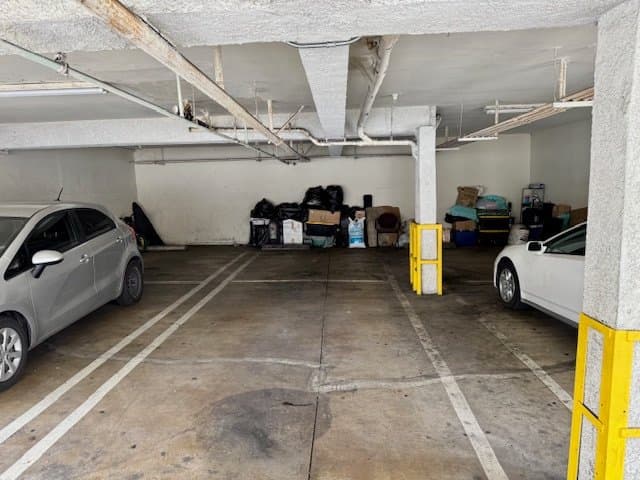 Los Angeles Apartment: 3325 Andrita St