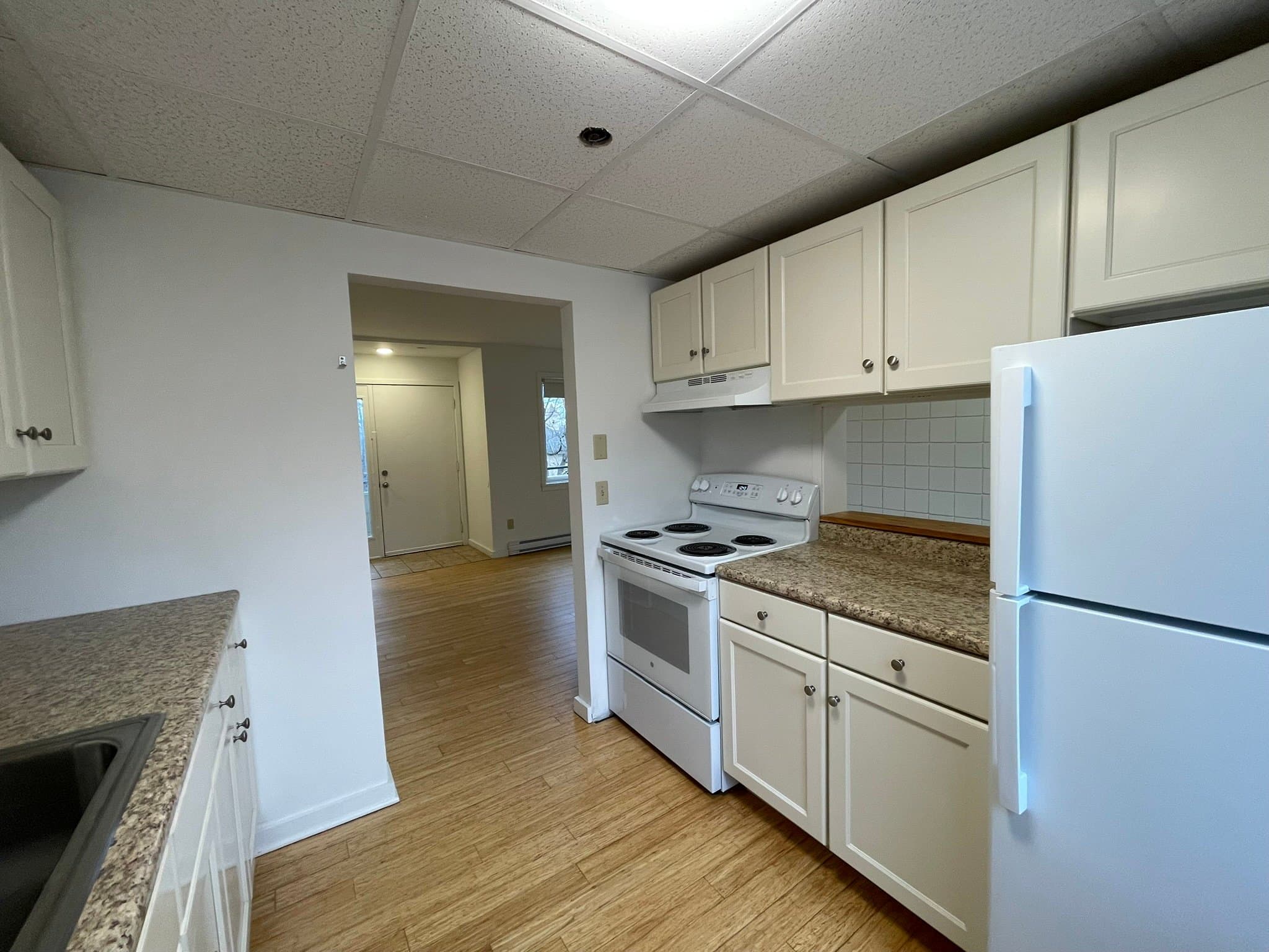 Burlington Condo: 237 Maple Street