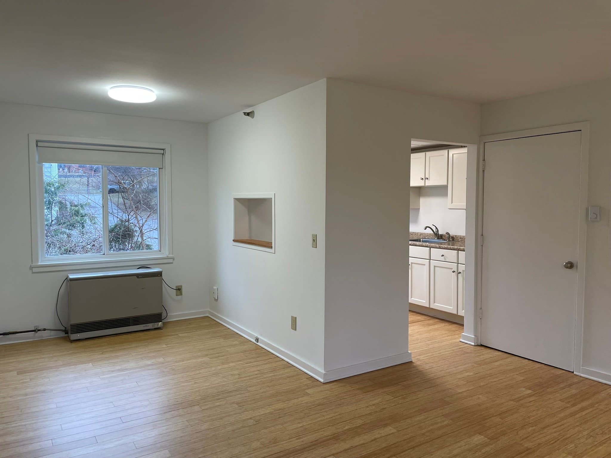 Burlington Condo: 237 Maple Street
