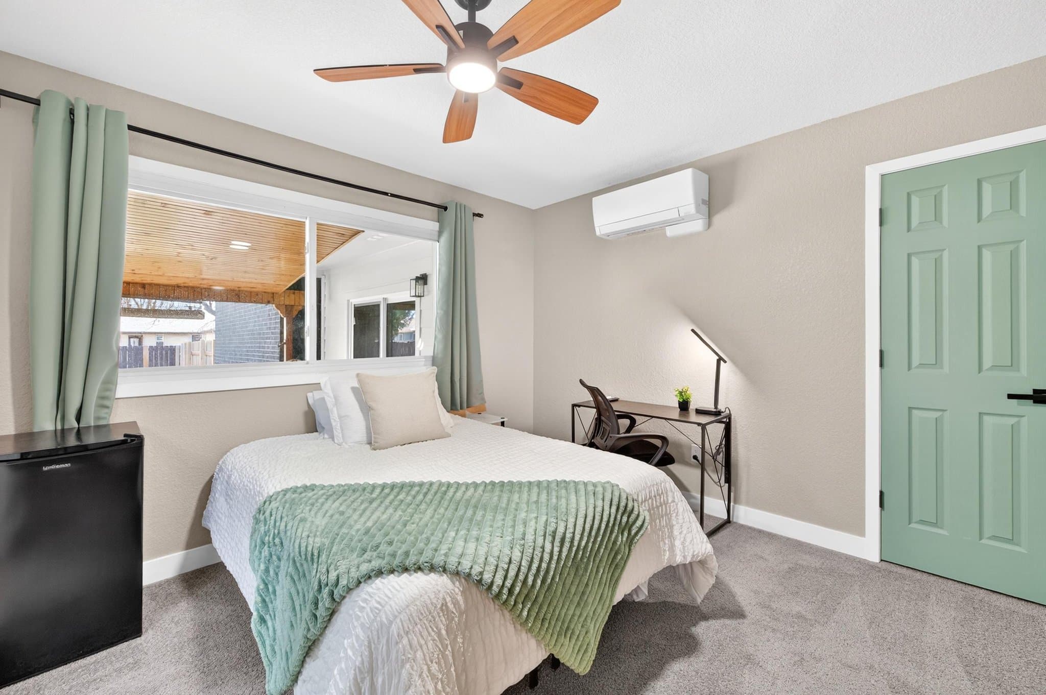 Denver Single Room: 1596 S Stuart St