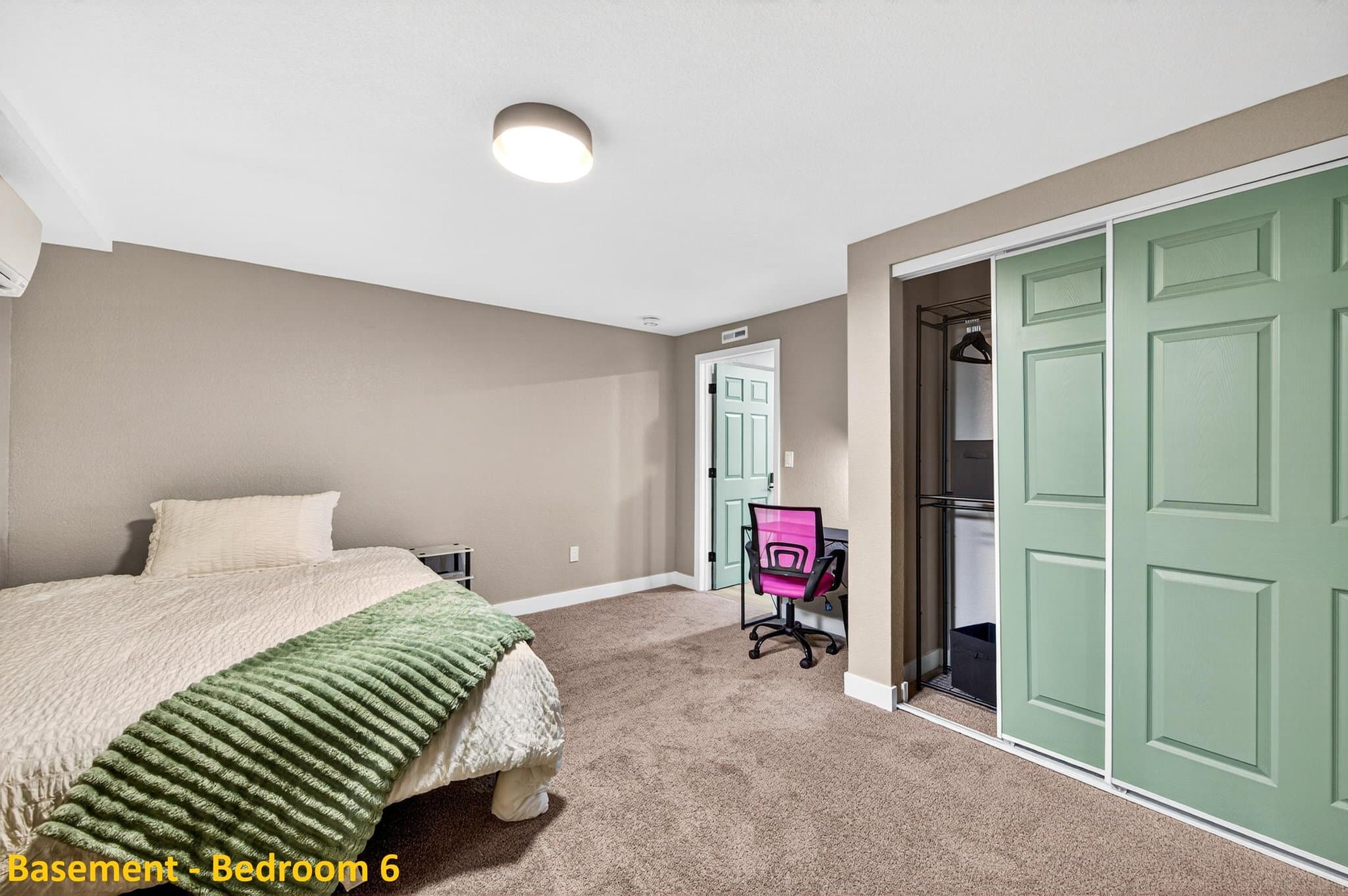Denver Single Room: 1596 S Stuart St