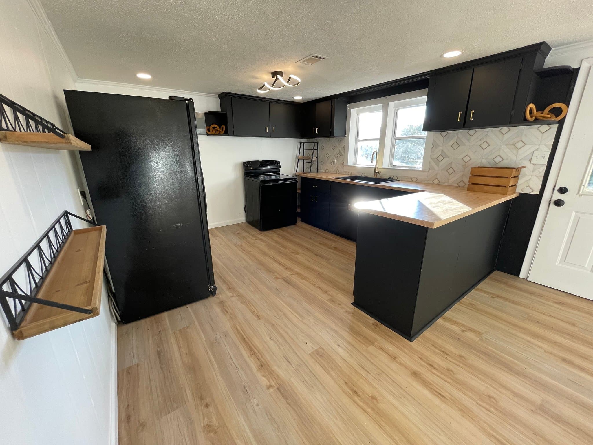 Alexander City House: 447 Lindsey Rd