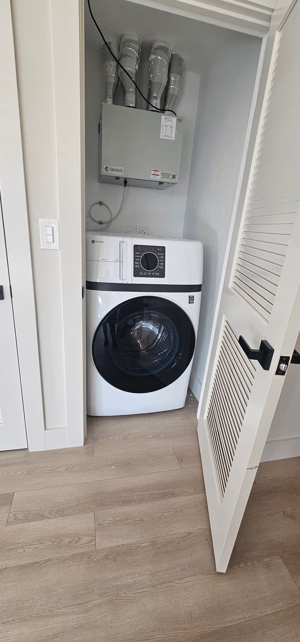 Reading Condo: 160 Washington St