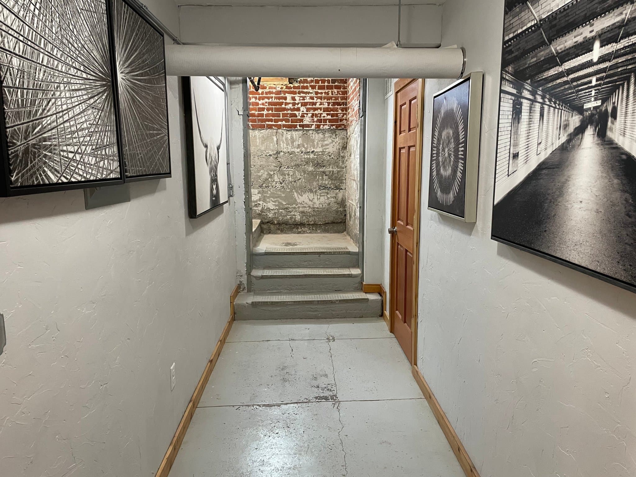 Livingston Condo: 418 W Callender