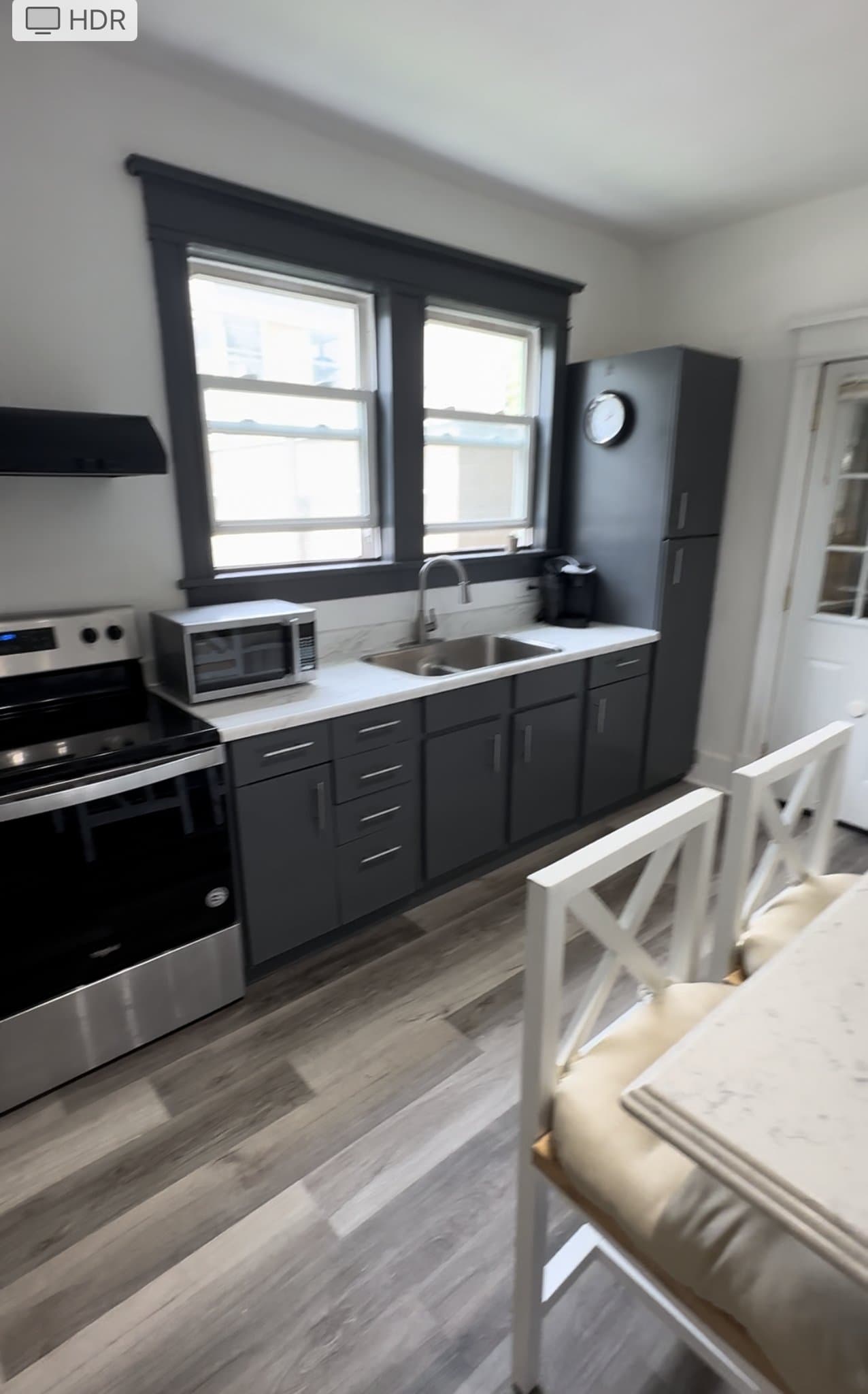 Albany Single Room: 705 Hudson Ave.