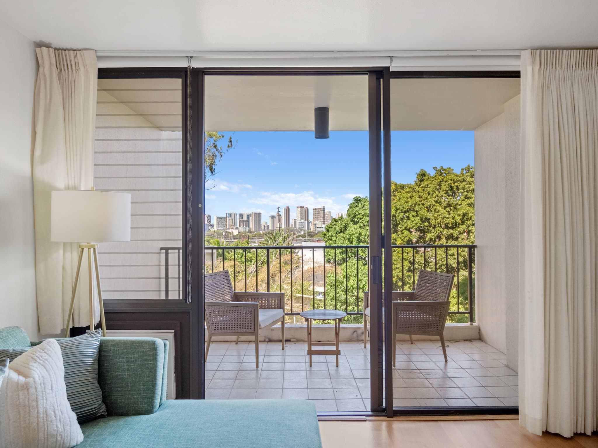Honolulu Condo: 3138 Waialae Ave