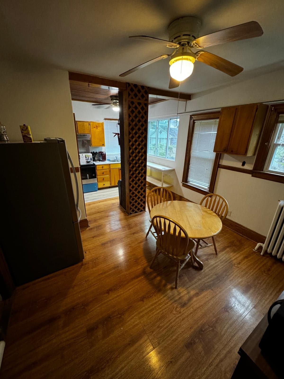 Albany Single Room: 366 New Scotland Ave.