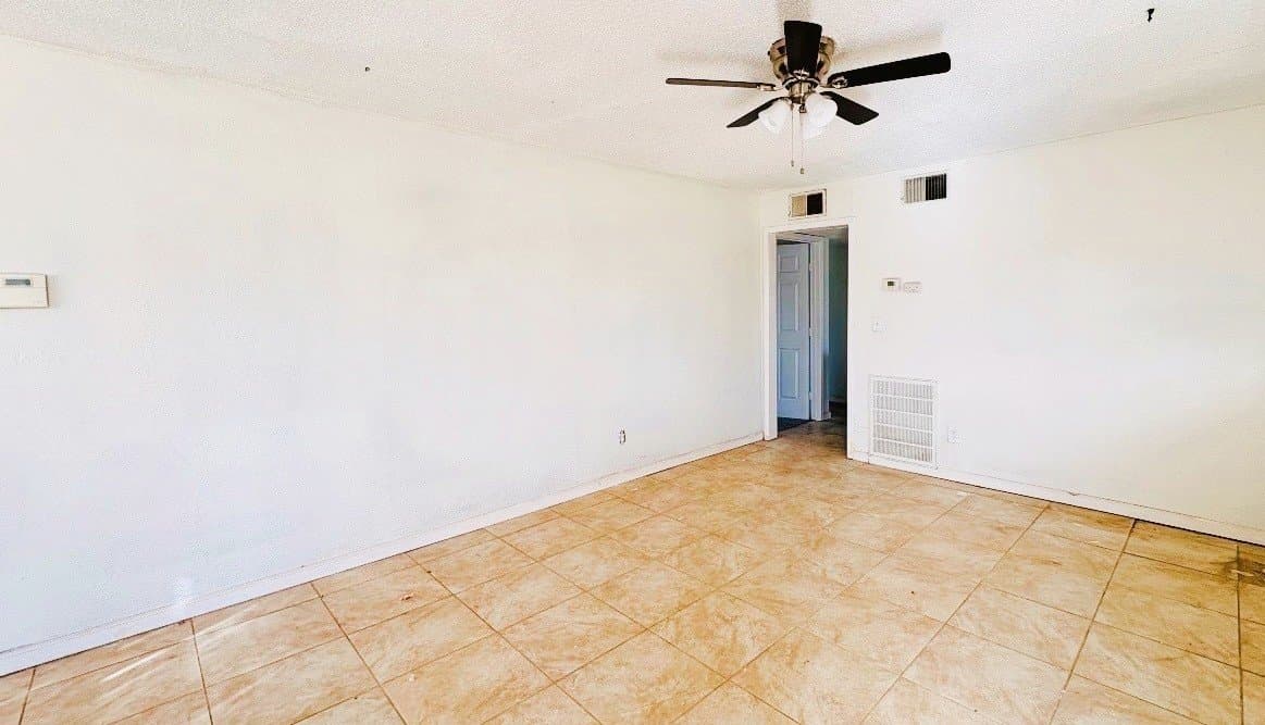 Lubbock House: 5514 45th