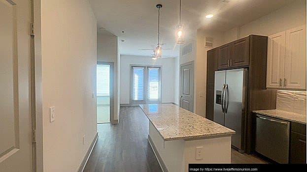Lewisville Apartment: 4550 Windhaven Parkway