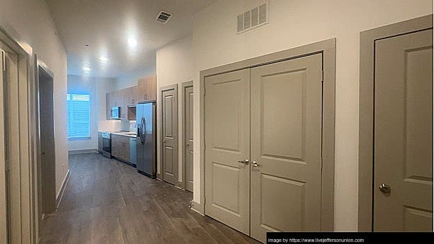 Lewisville Apartment: 4550 Windhaven Parkway
