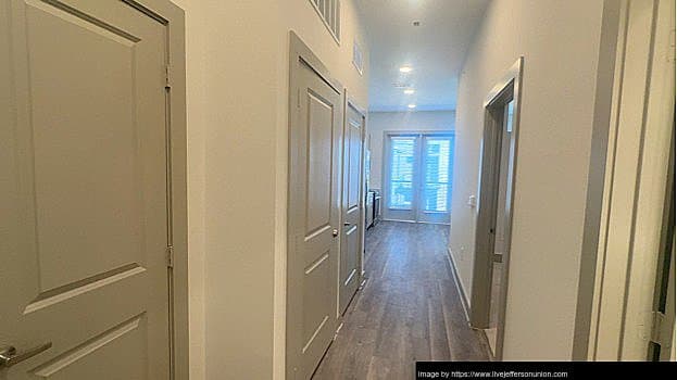 Lewisville Apartment: 4550 Windhaven Parkway