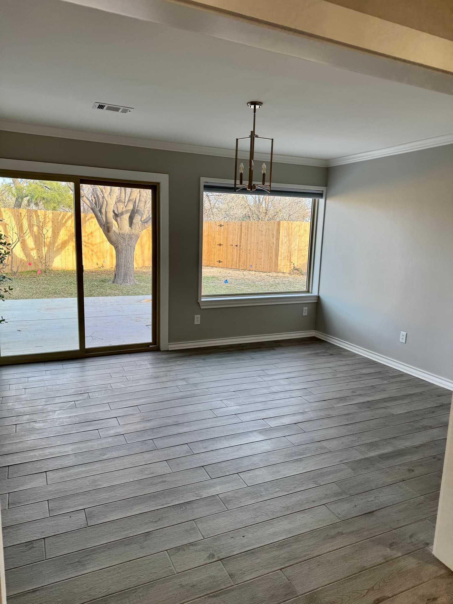 Amarillo House: 3703 Montague Dr