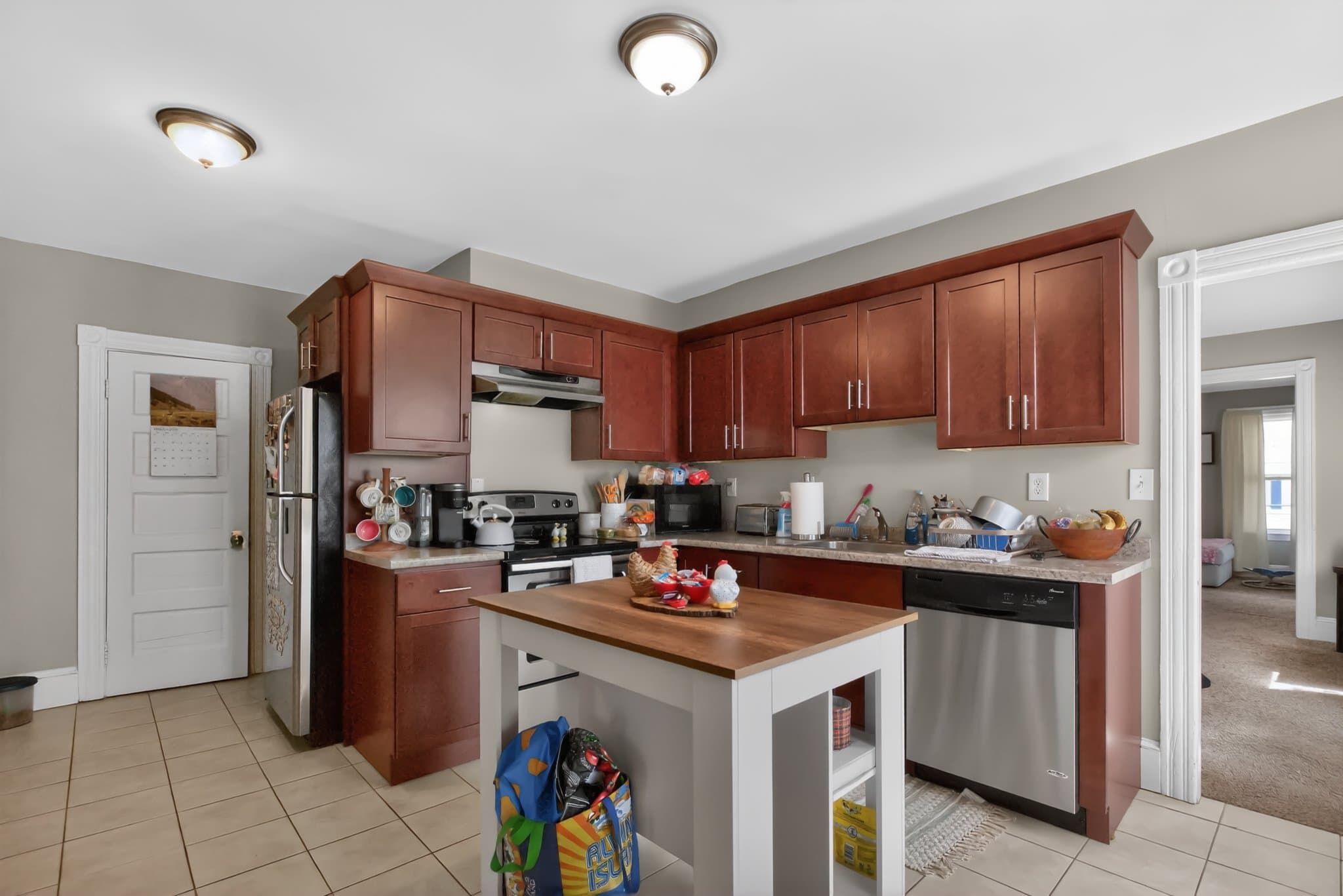Attleboro Apartment: 187 County Street