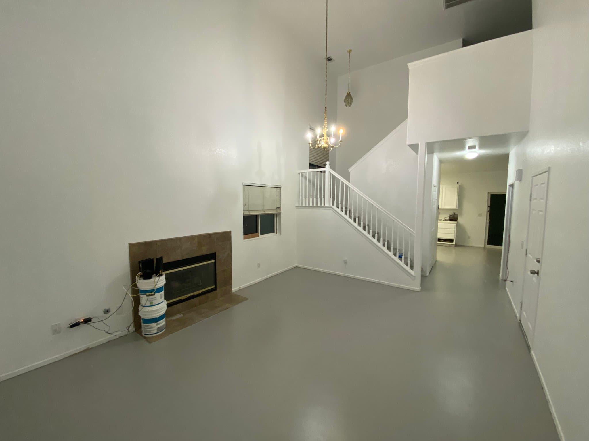 Victorville Single Room: 15221 hallmark Ln