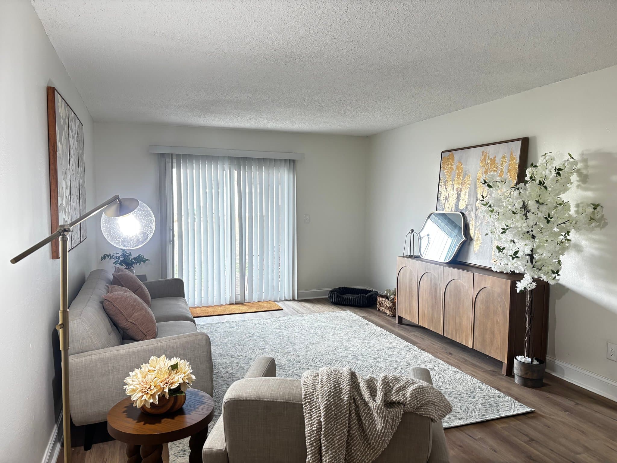Mobile Apartment: 442 Cottage Hill Rd