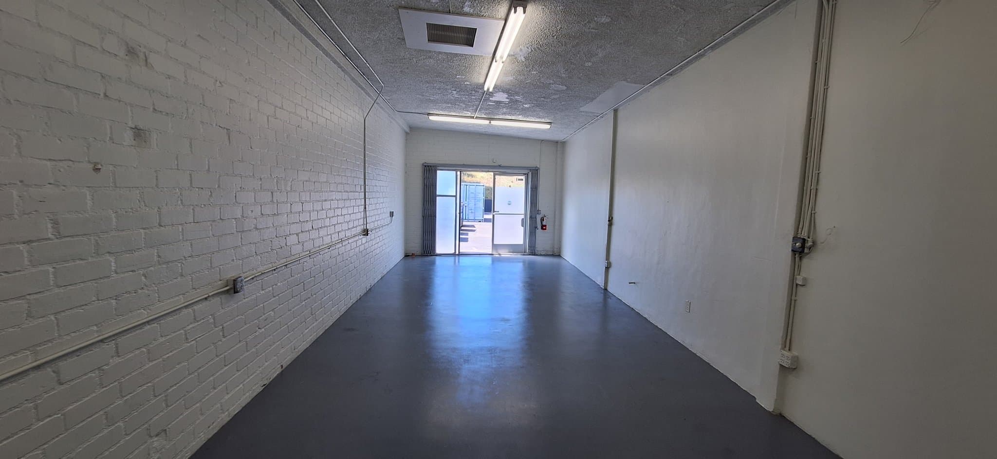 Los Angeles Other: 2933 Sepulveda Blvd