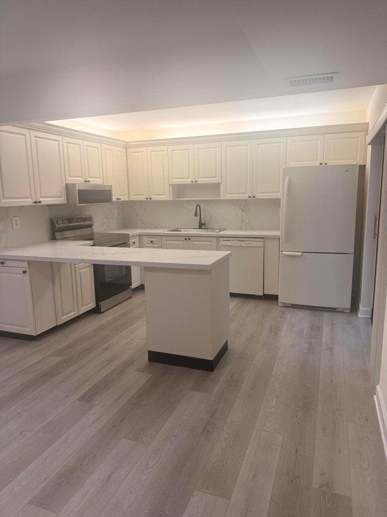 Delray Beach Townhome: 2622 NW 7th Court