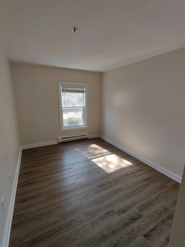 Amherst Apartment: 30 Gatehouse Road