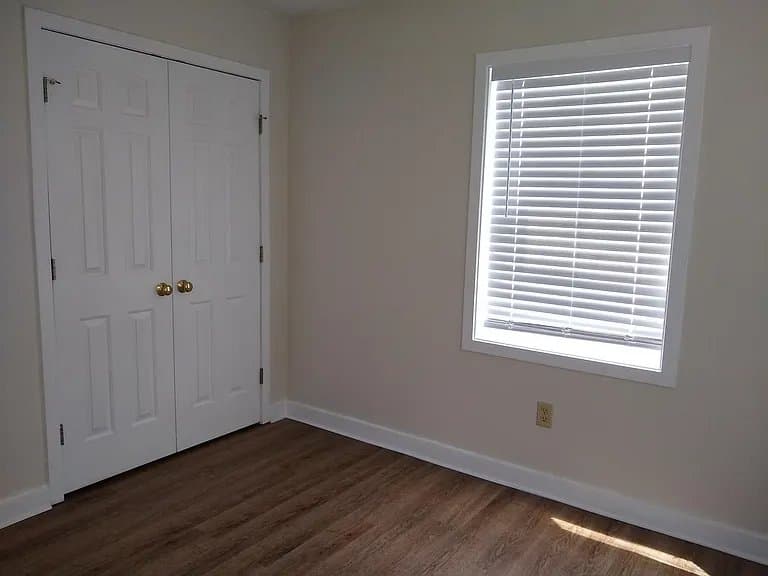 Amherst Apartment: 30 Gatehouse Road