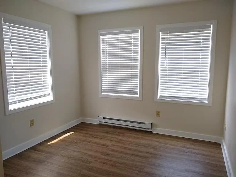 Amherst Apartment: 30 Gatehouse Road