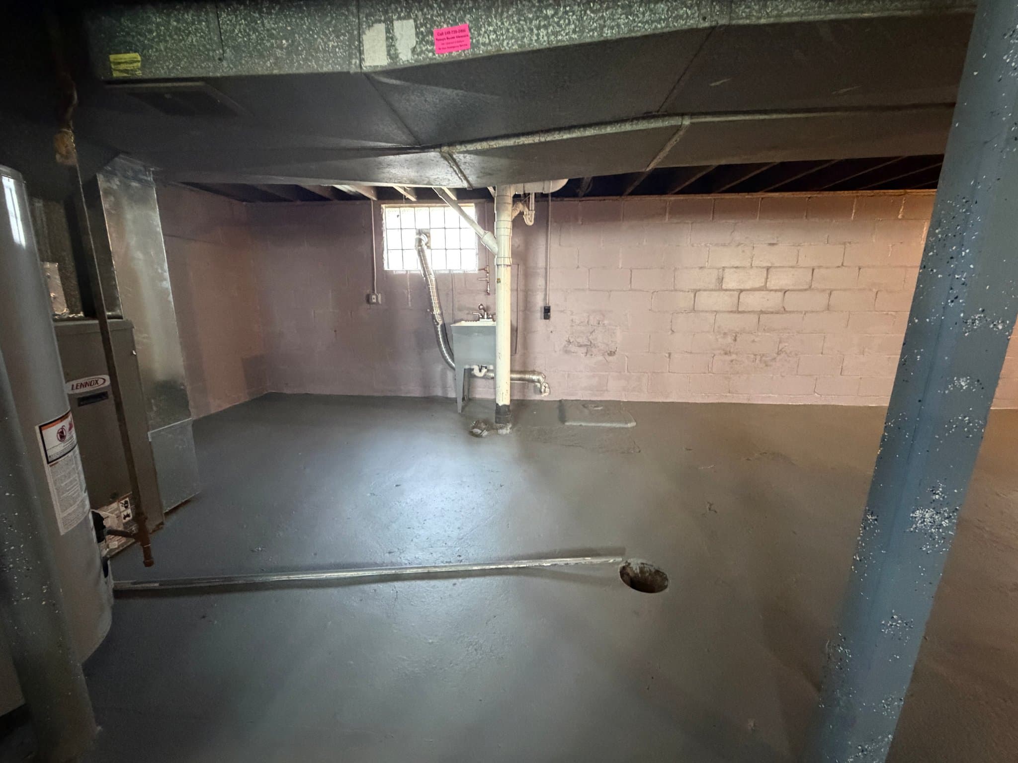Pontiac House: 107 N Sanford Street