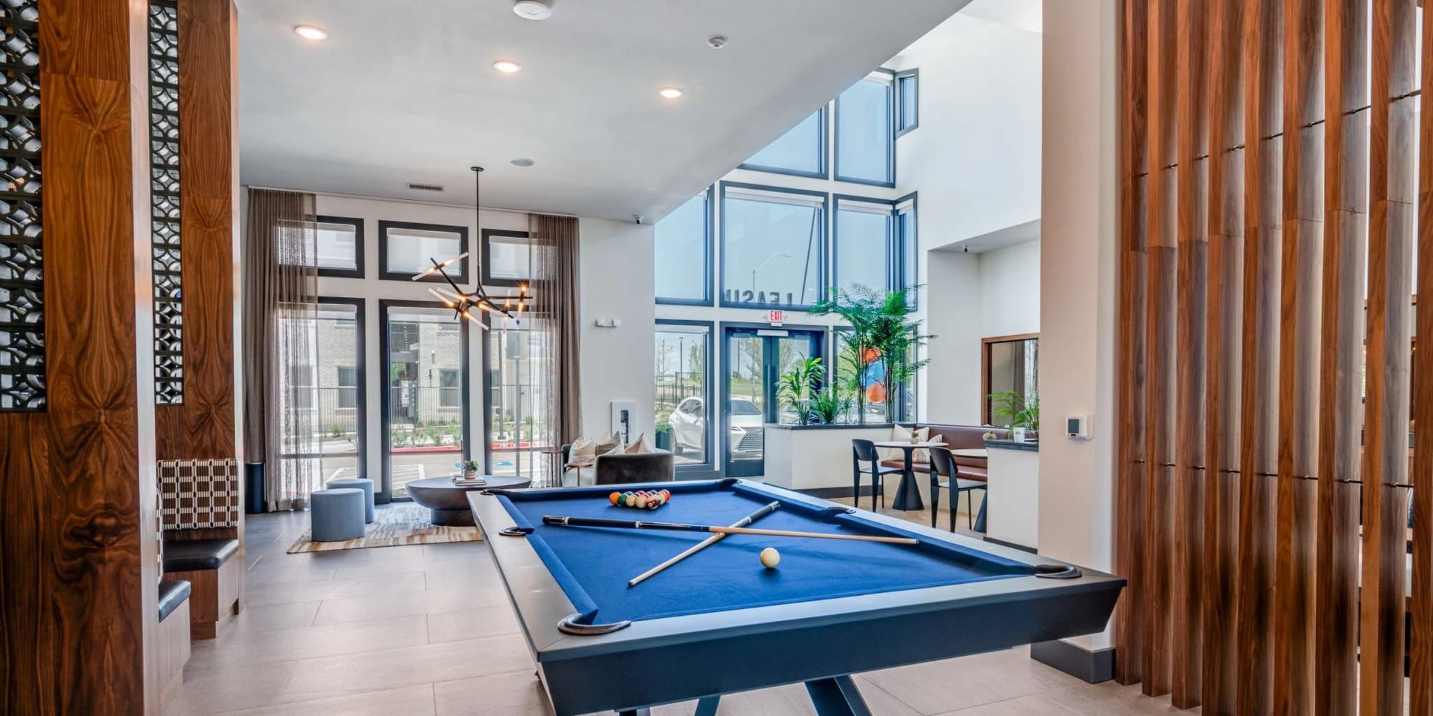 Fort Worth Apartment: 8100 Brewer Blvd