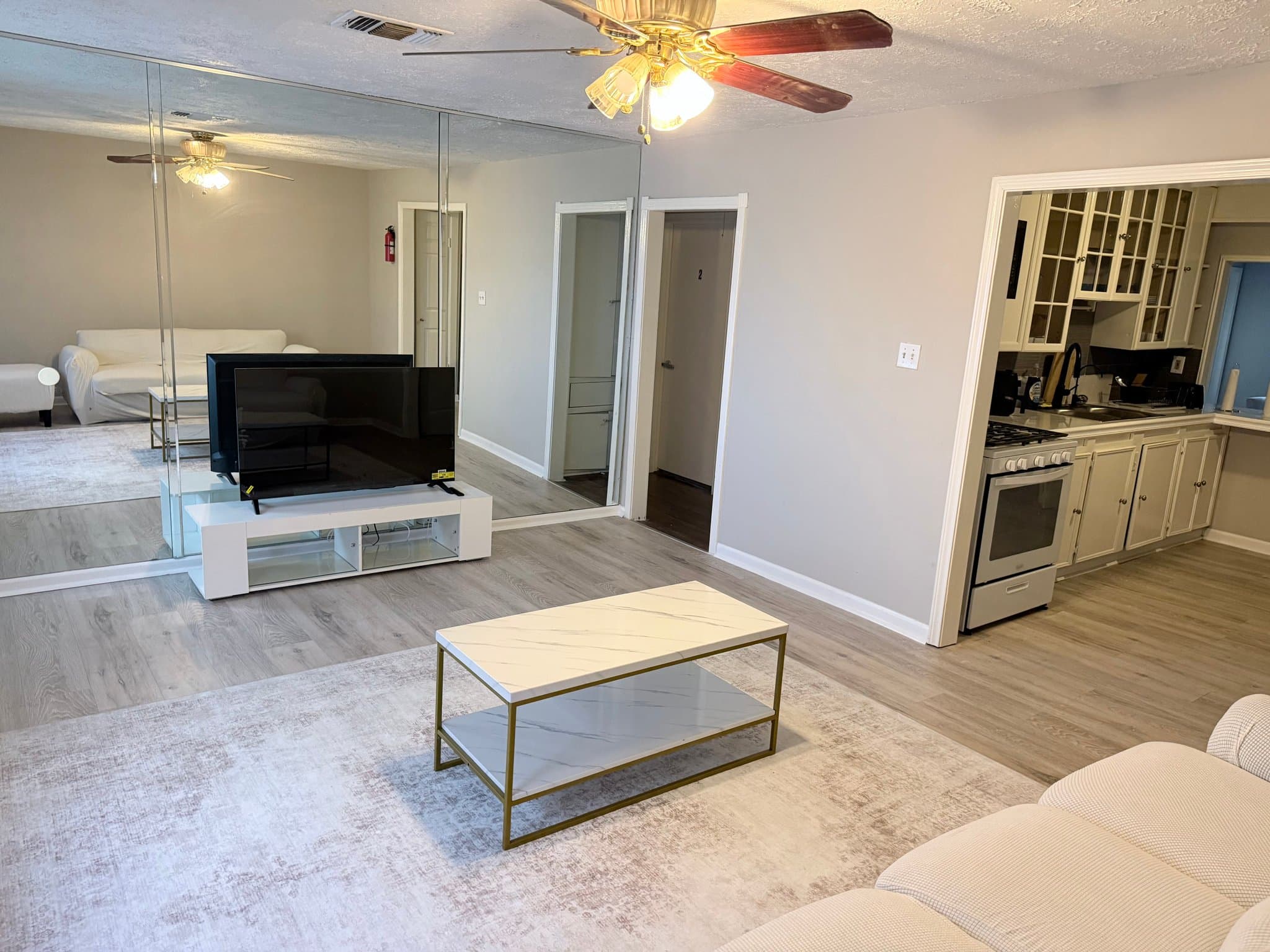 deer park Multiplex: 7418 Oscar dr