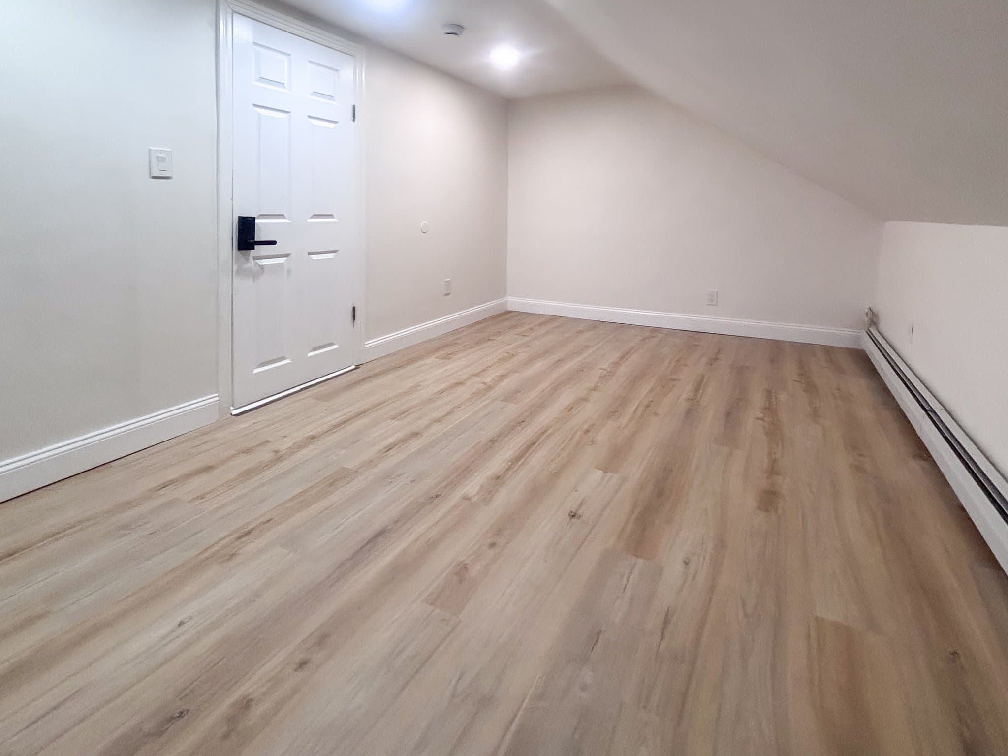 Providence Single Room: 38 Judith St