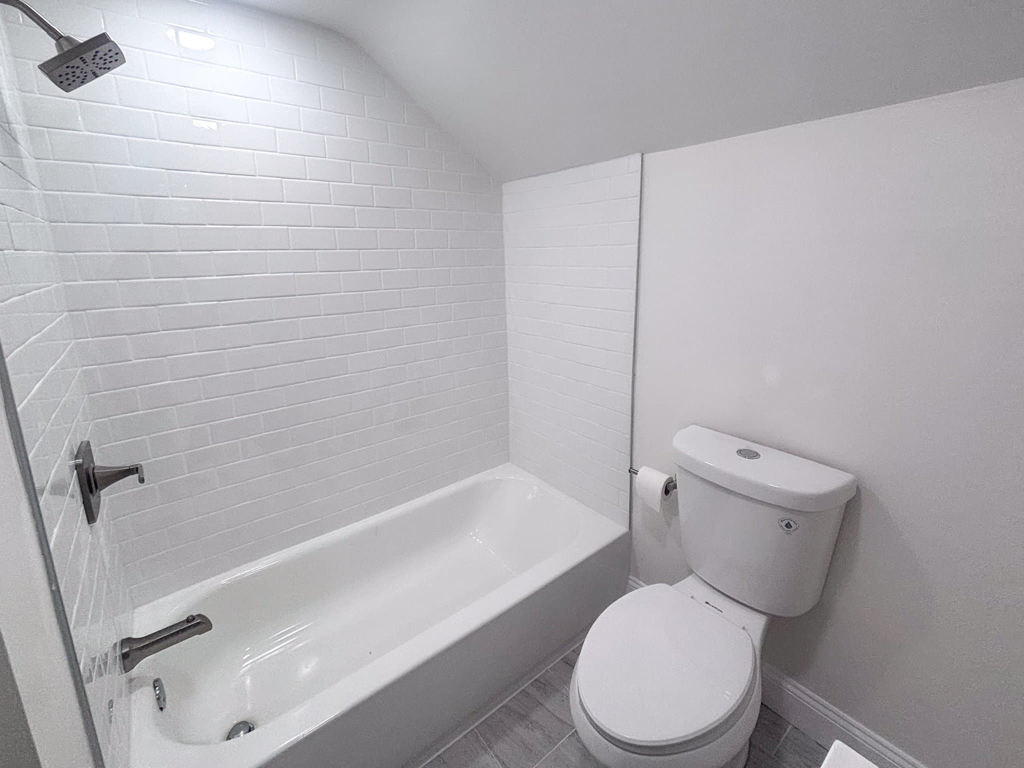 Providence Single Room: 38 Judith St