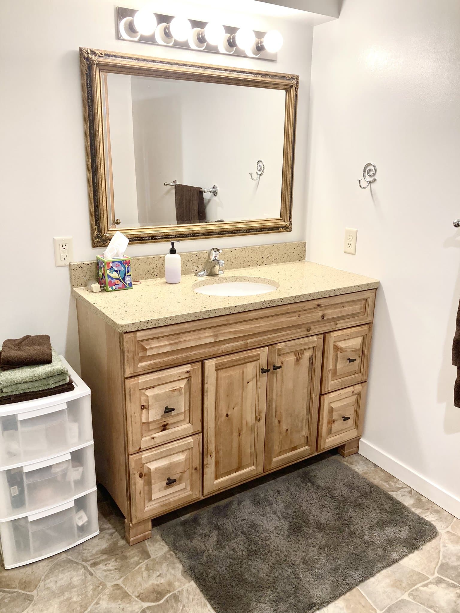 Eau Claire House: 616 East Fillmore Avenue