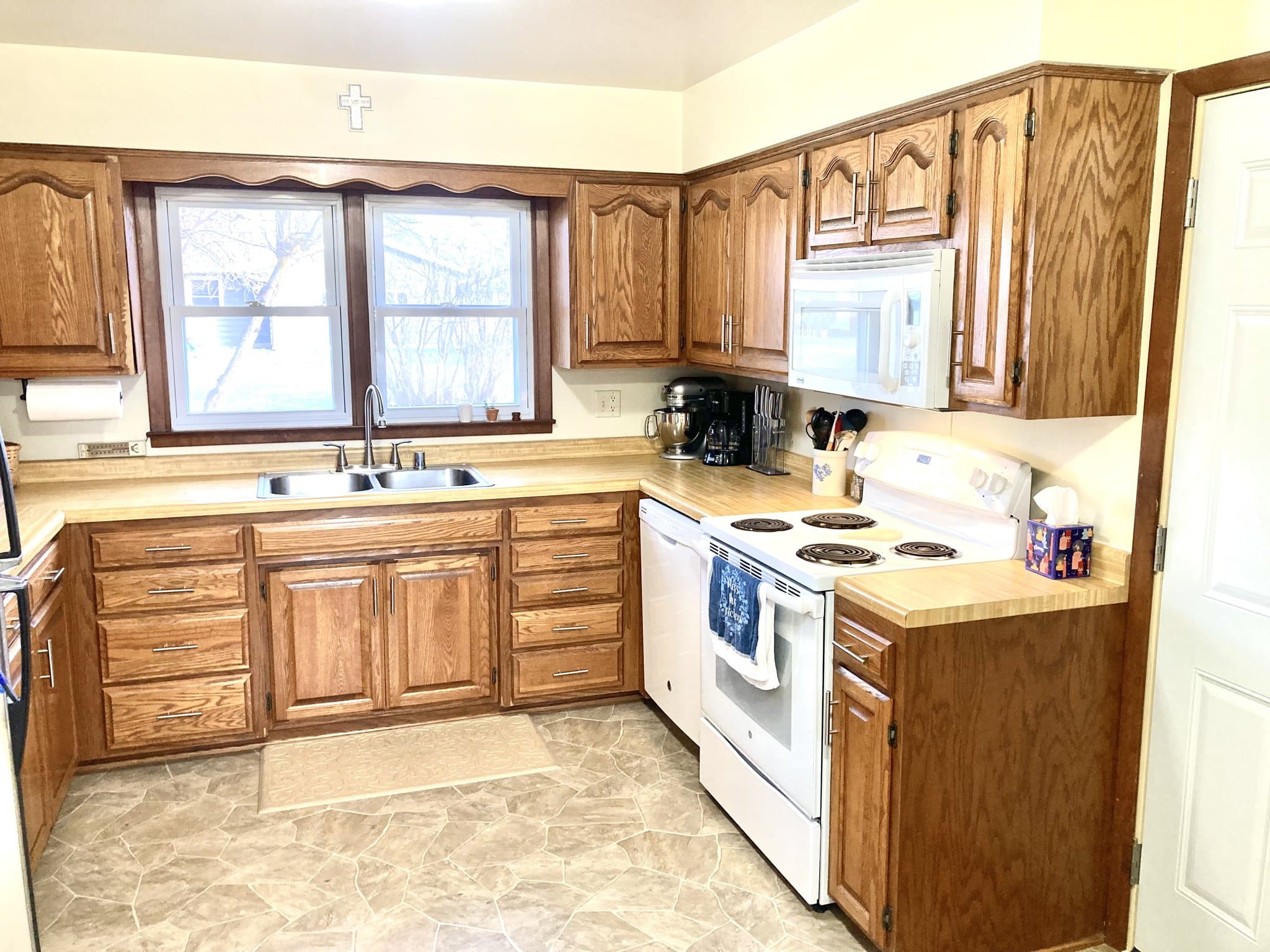 Eau Claire House: 616 East Fillmore Avenue