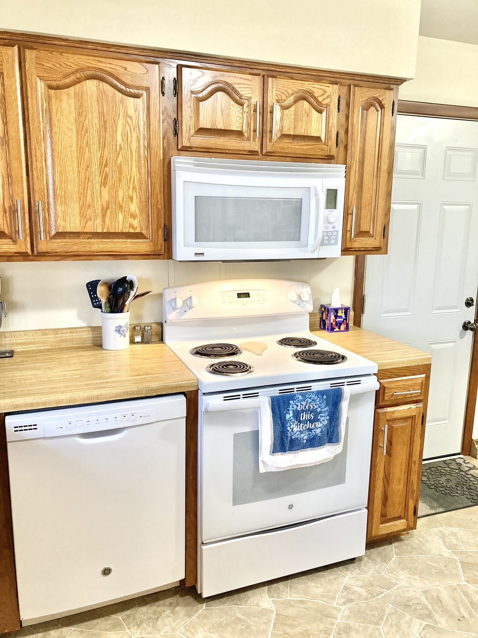 Eau Claire House: 616 East Fillmore Avenue