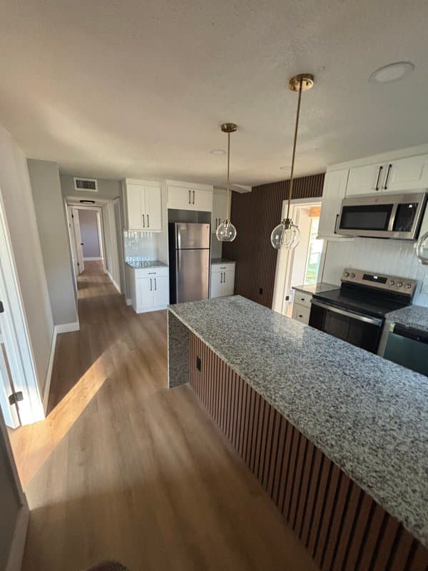 Orlando Single Room: 5500 Huber Dr.