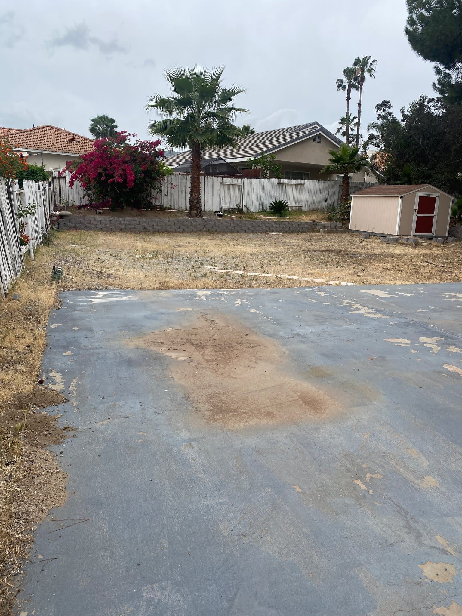 Lake Elsinore House: 16502 Mango Way