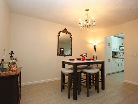 orlando Apartment: 1318 Mesa Dr
