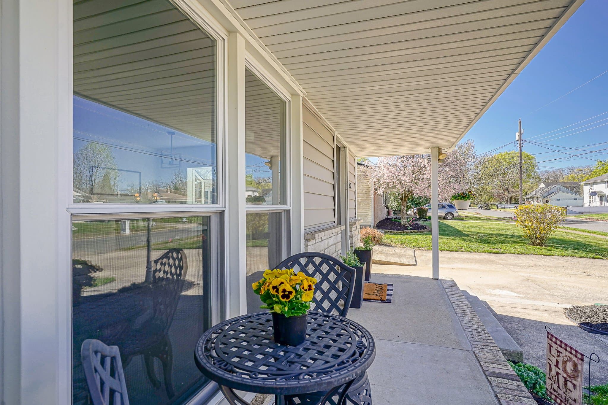 Newfield House: 311 Oakwood Dr