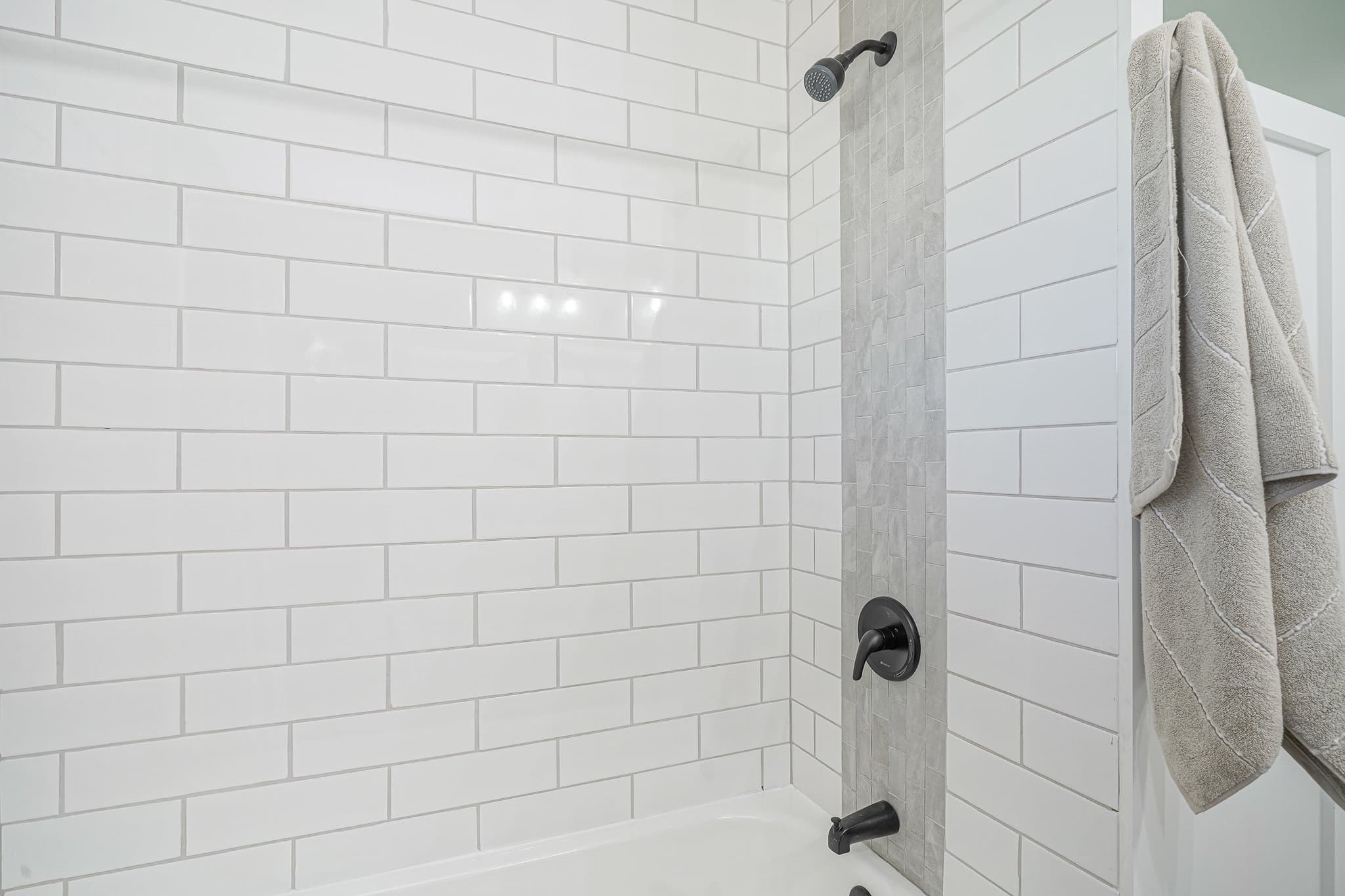 Newfield House: 311 Oakwood Dr