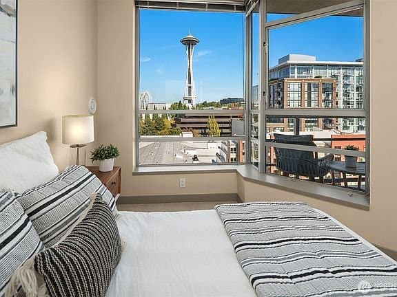 Seattle Apartment: 2929 1st Ave