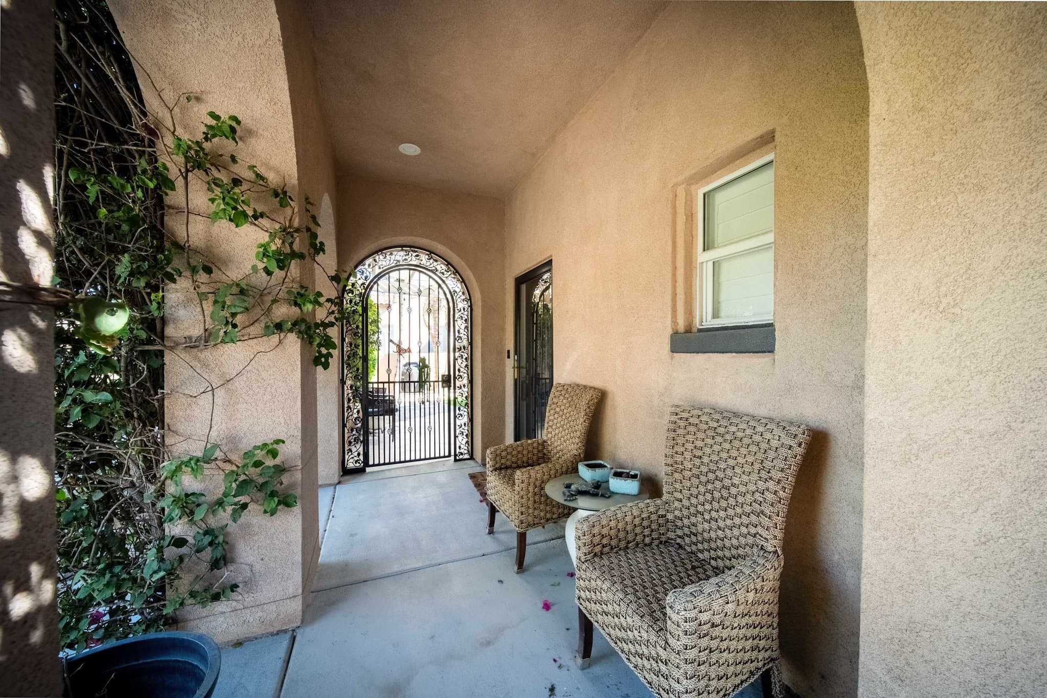 La Quinta House: 47870 Sumac Street