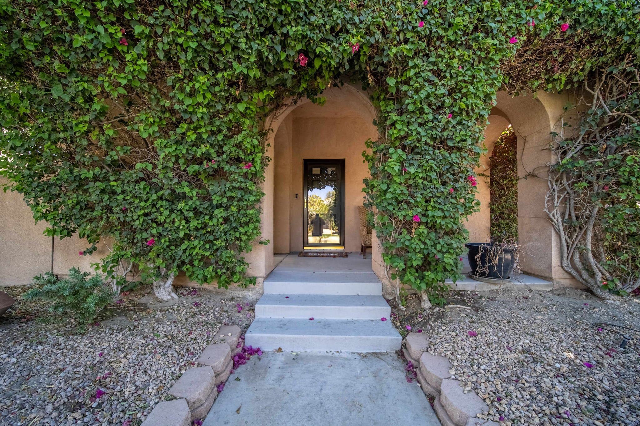La Quinta House: 47870 Sumac Street