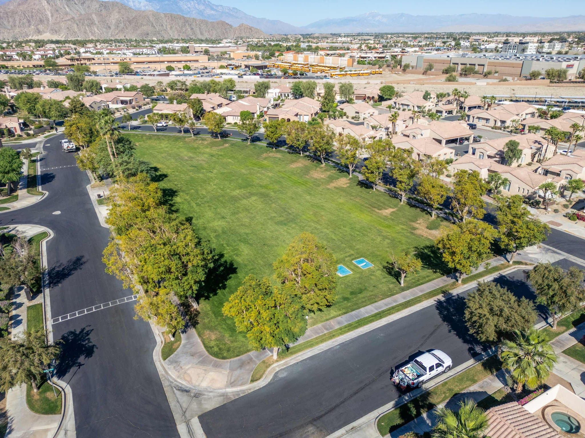 La Quinta House: 47870 Sumac Street
