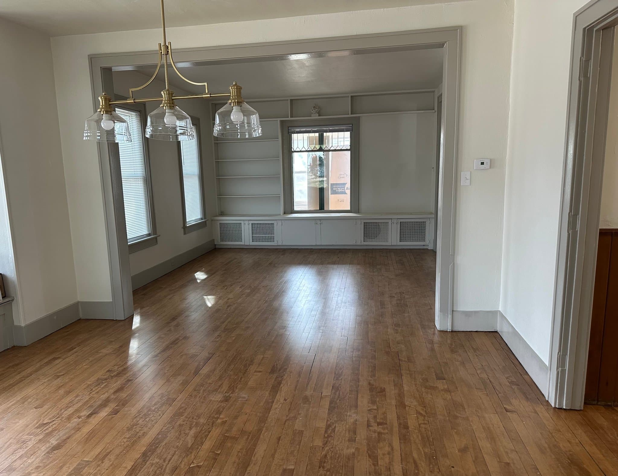 Horicon House: 401 N Hubbard St