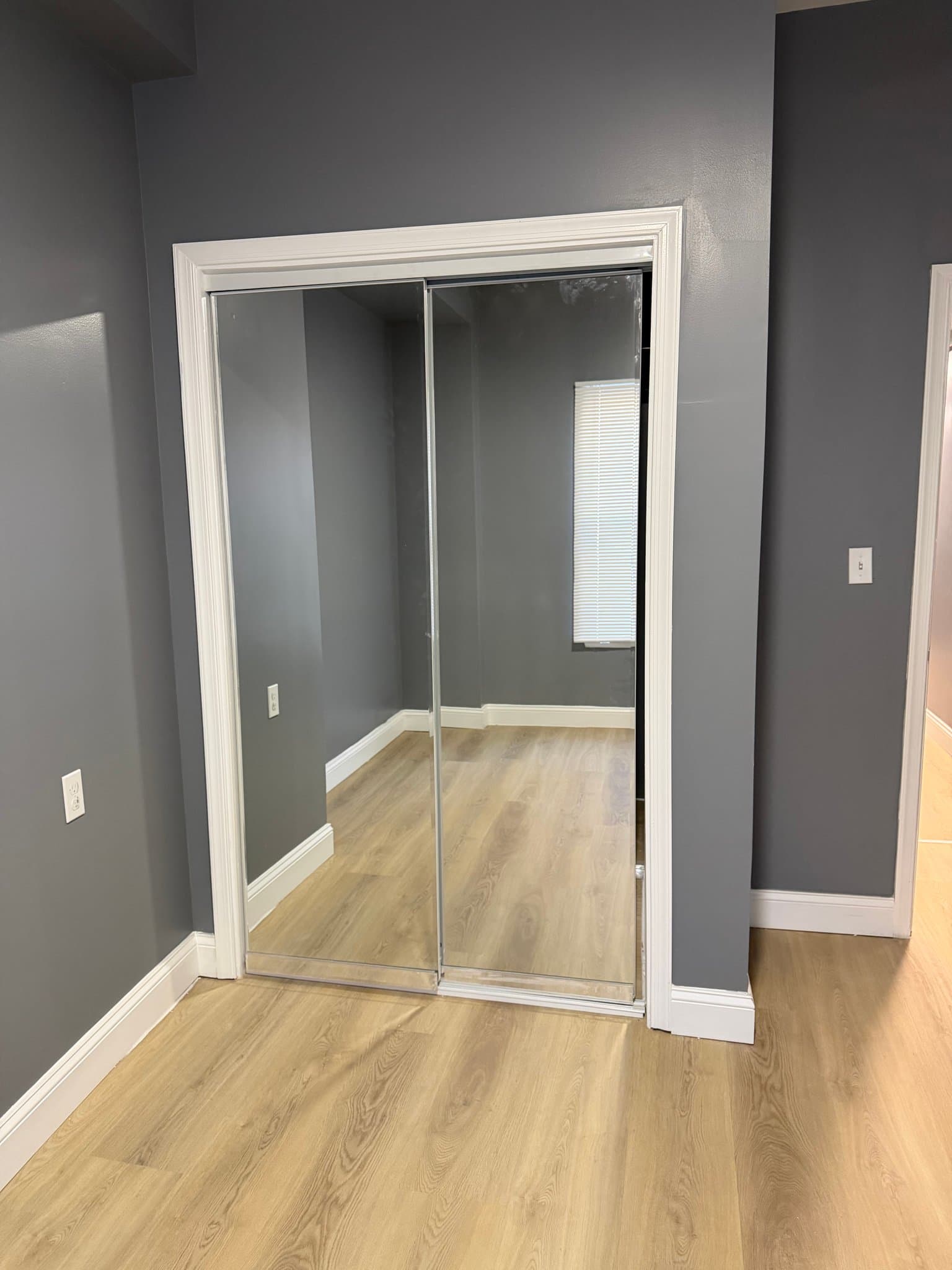 Baltimore Single Room: 427 South Augusta Avenue