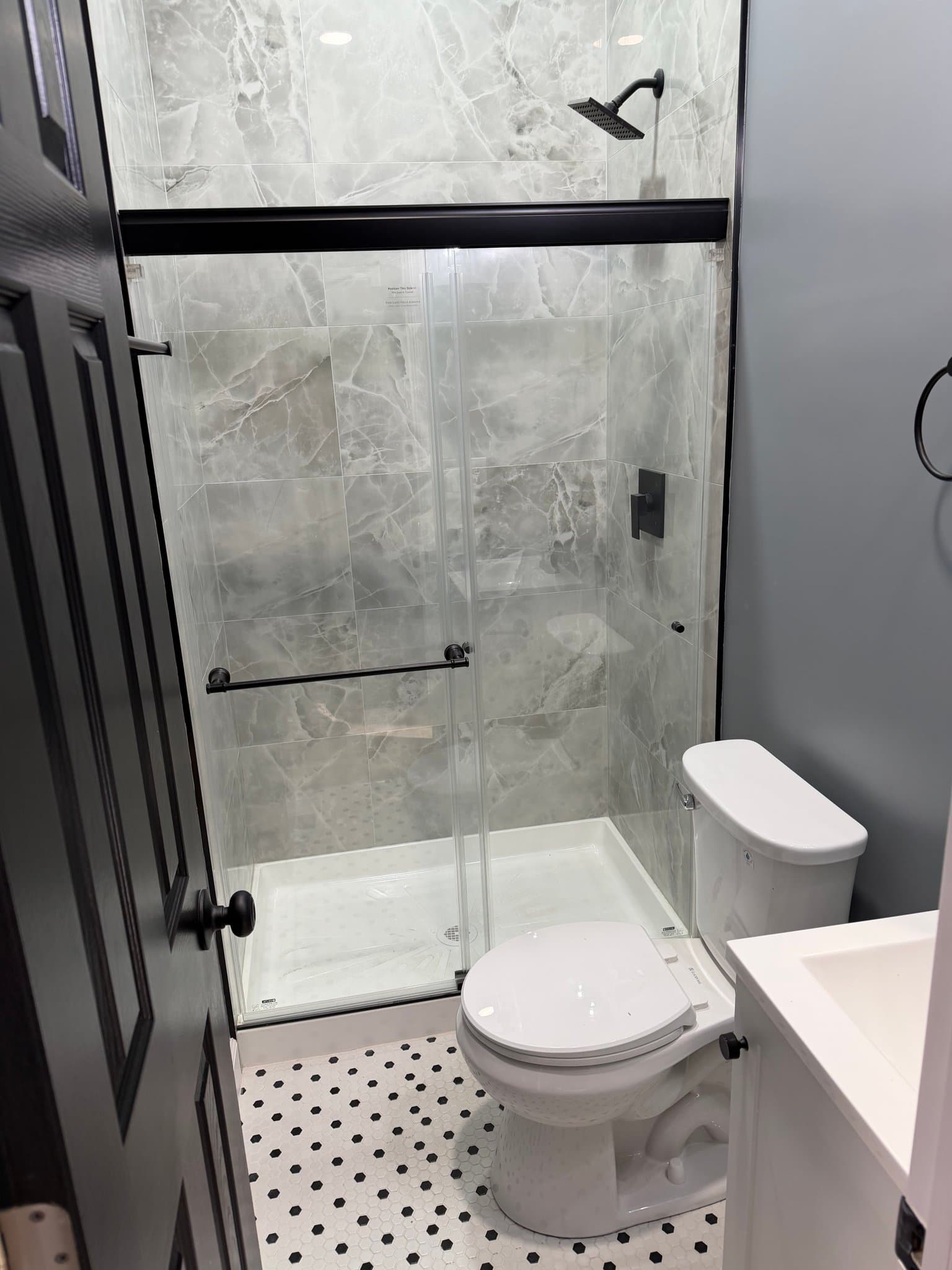 Baltimore Single Room: 427 South Augusta Avenue