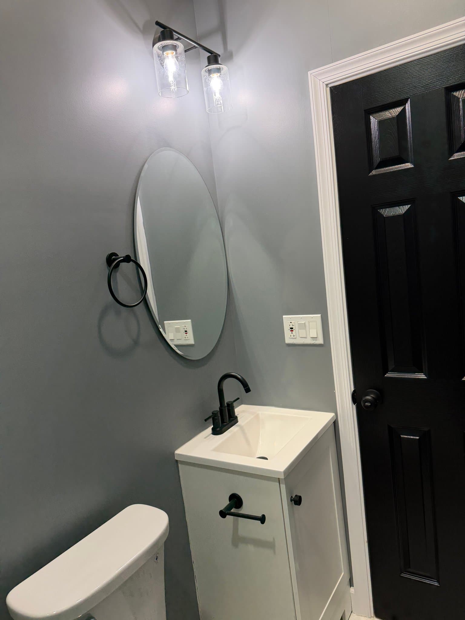 Baltimore Single Room: 427 South Augusta Avenue