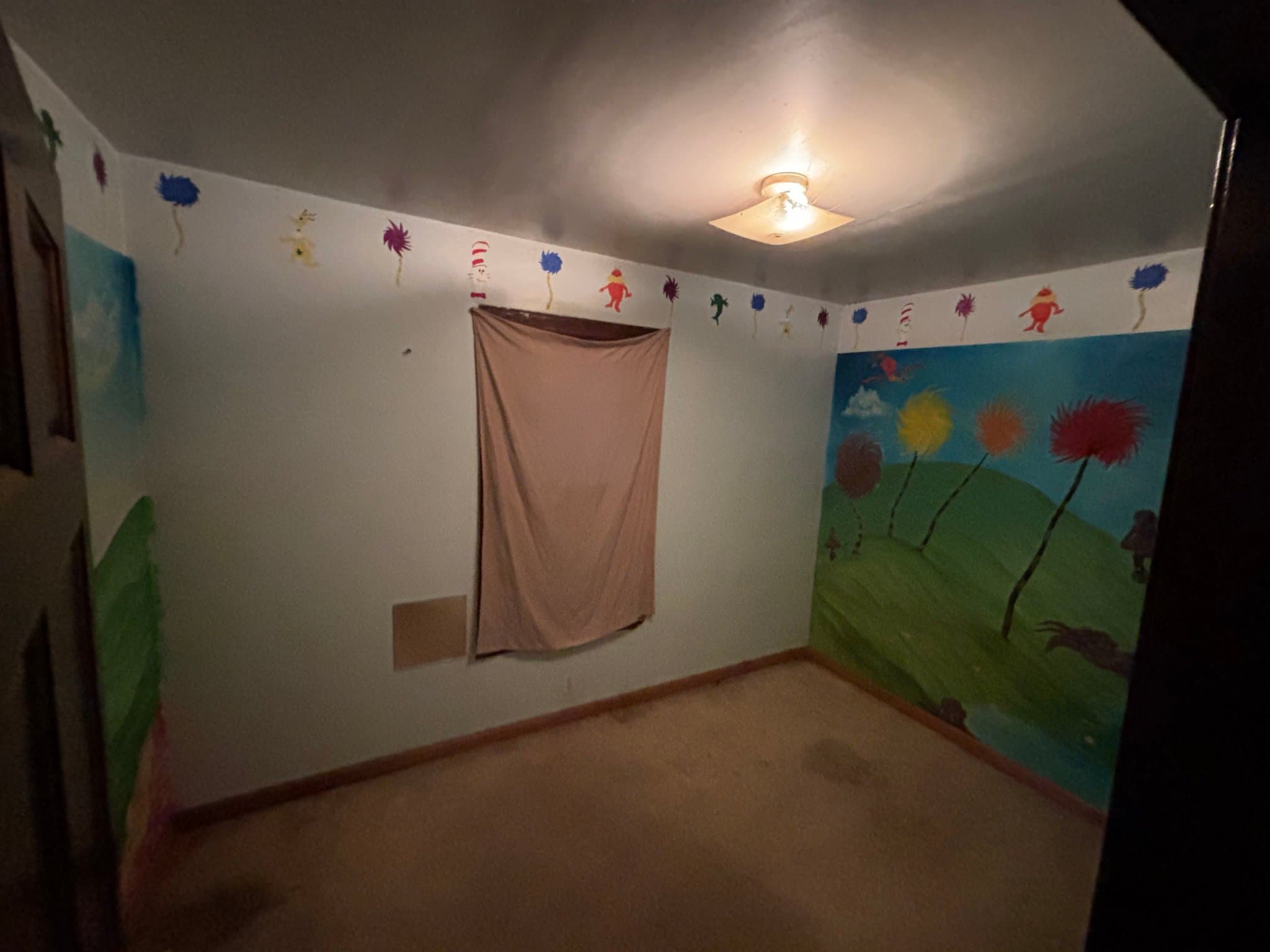 Springfield House: 924 N Edmond St