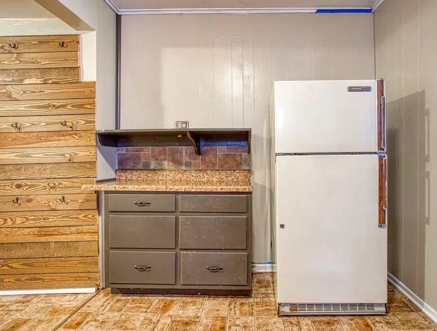 Watonga House: 813 N Burford Ave