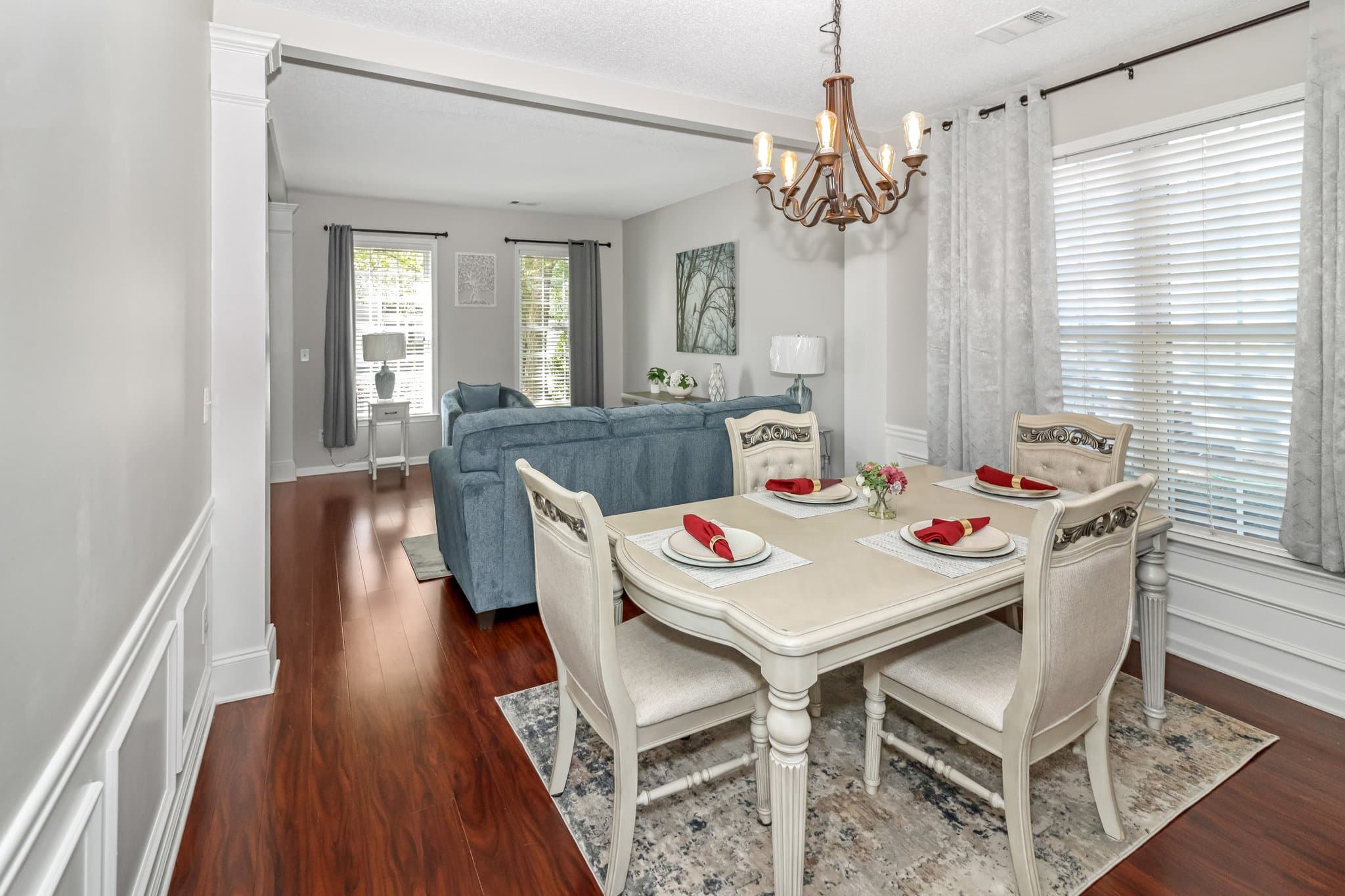 Cumming House: 4030 Ridgefair Dr,